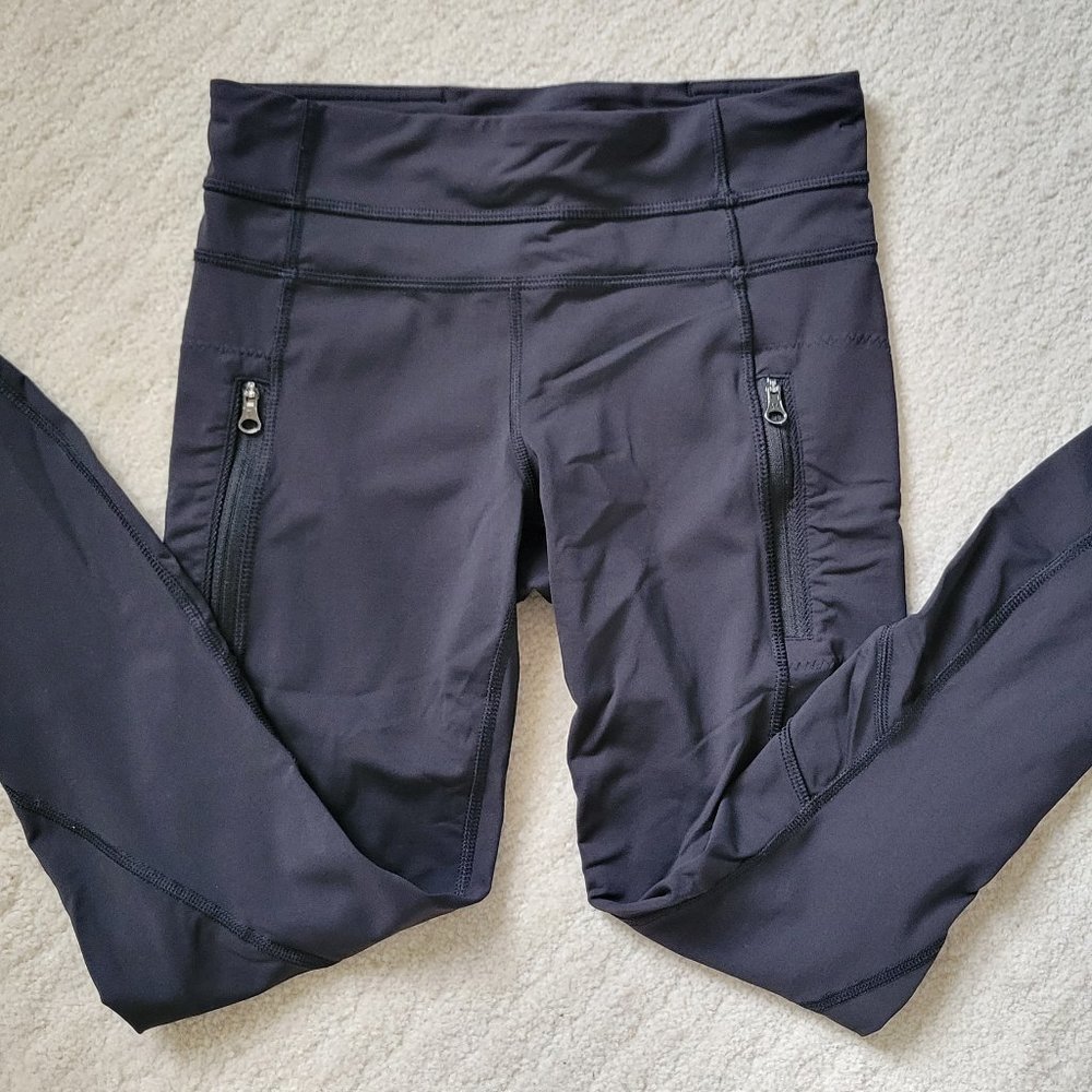Lululemon leggings, size 4
